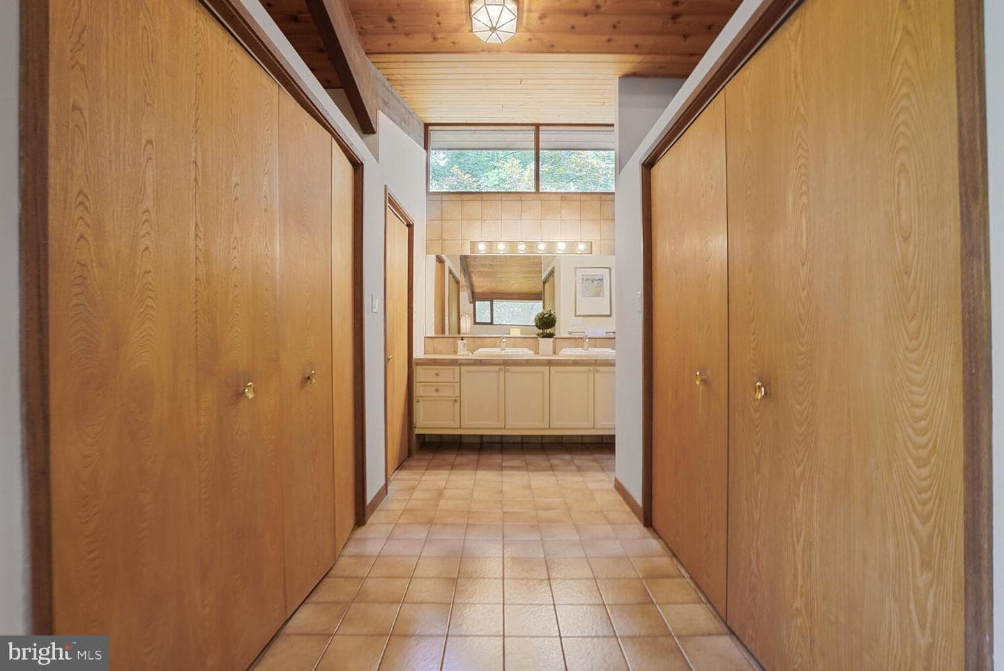 1017 Towlston Road photo 33