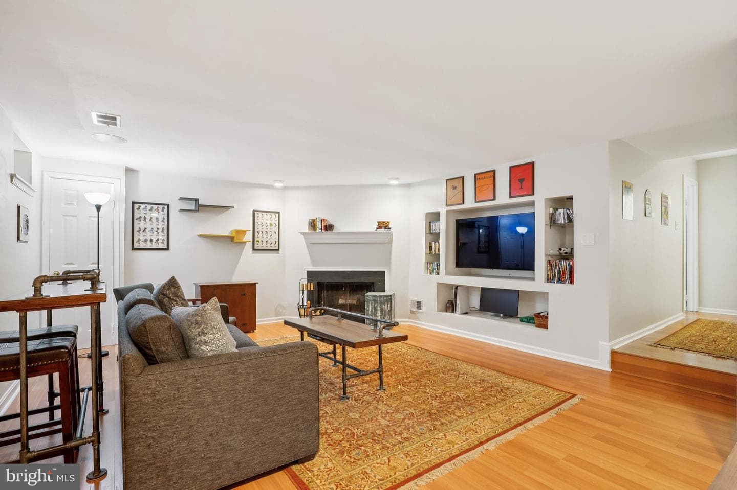 10306 Hampshire Green Avenue photo 25