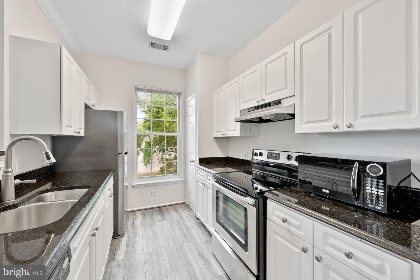 3015 Nicosh Circle #2210 photo 10