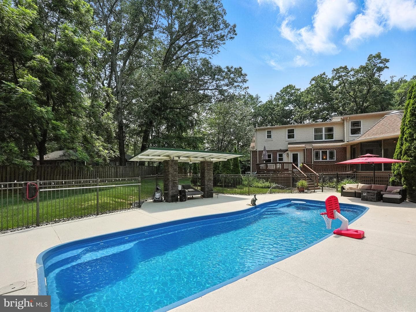 4725 Spruce Avenue photo 27