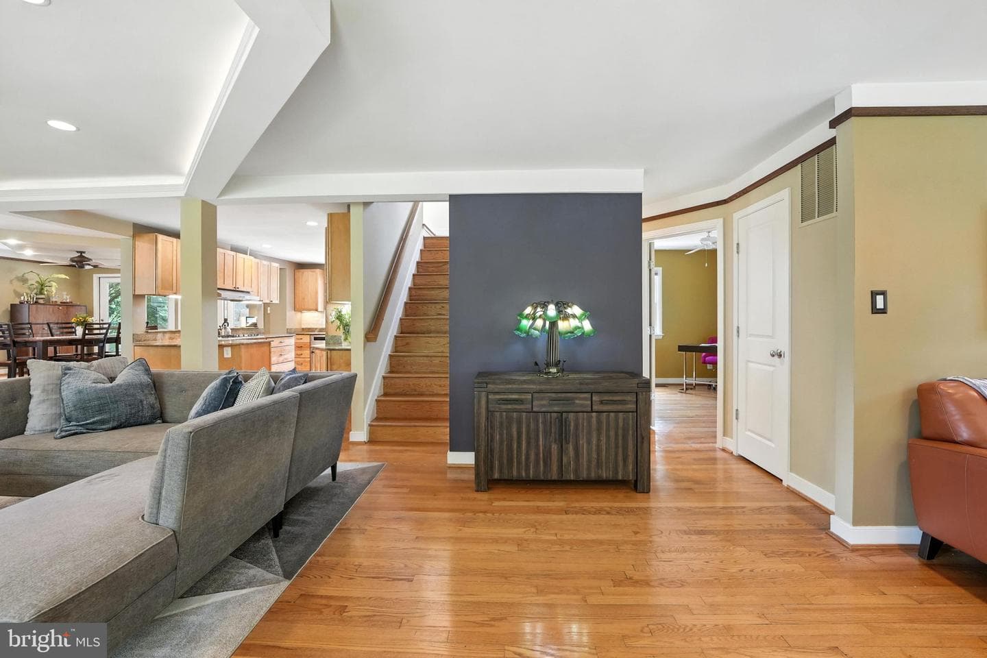 4725 Spruce Avenue photo 6