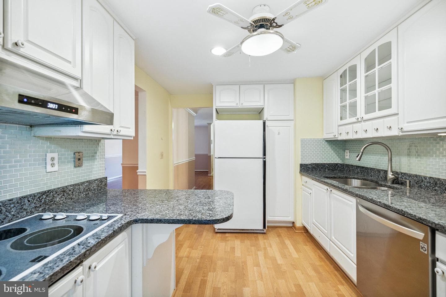 9420 Candleberry Court photo 12