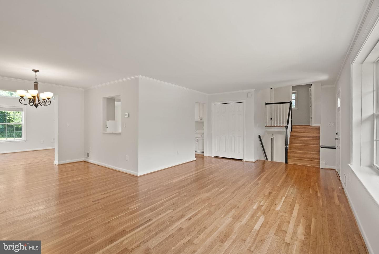 3906 Ivydale Drive photo 11