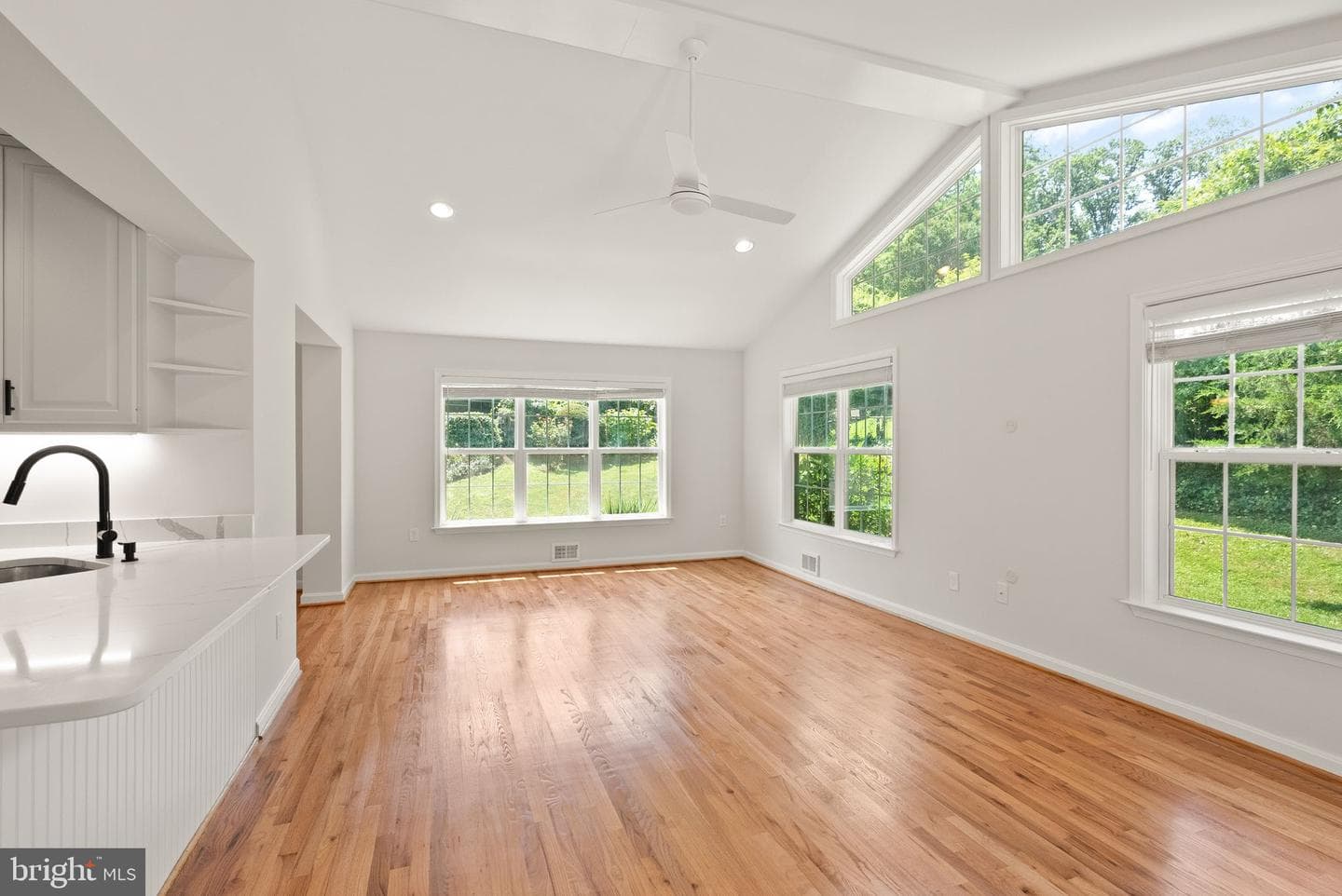 3906 Ivydale Drive photo 24