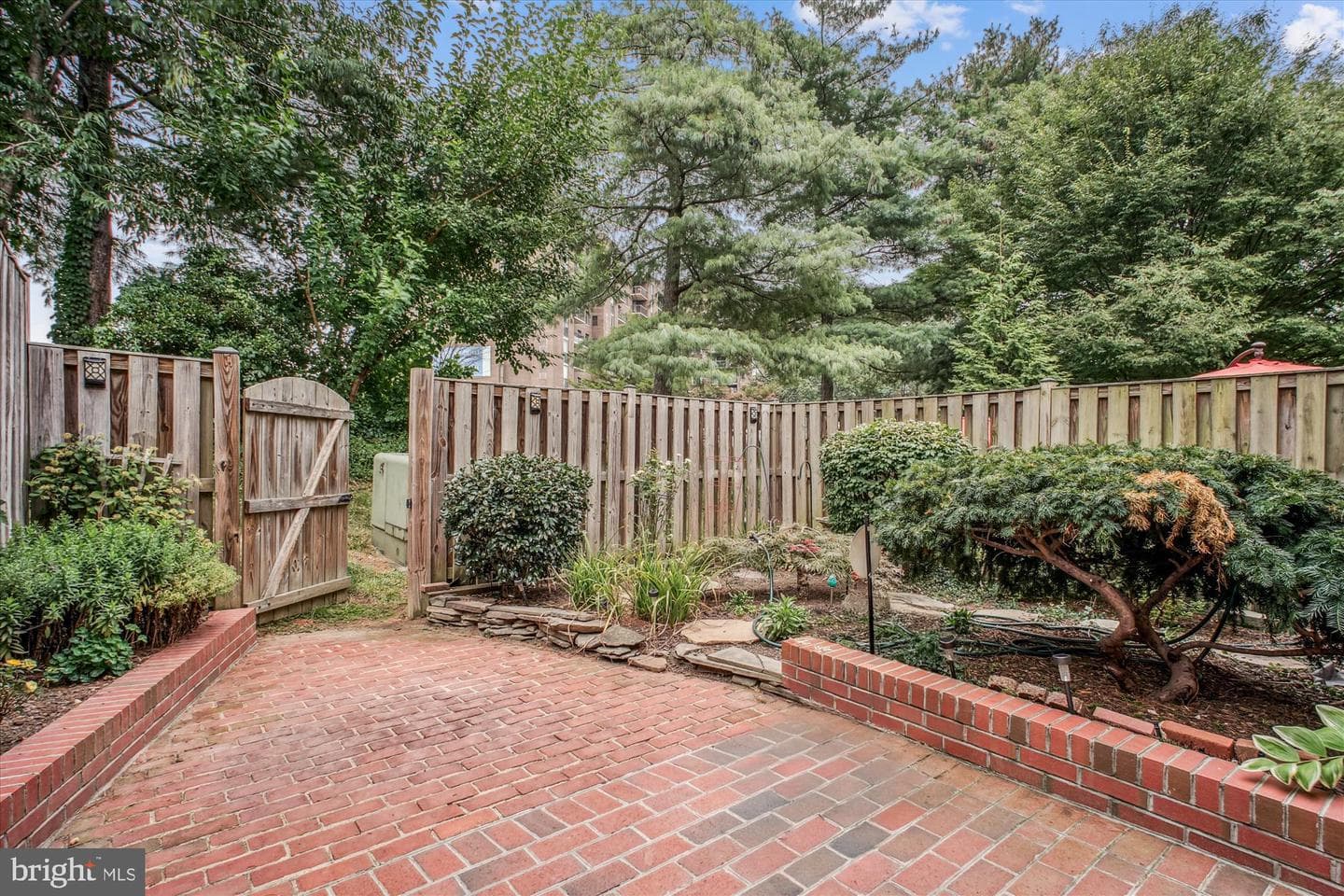 7492 Covent Wood Court photo 10