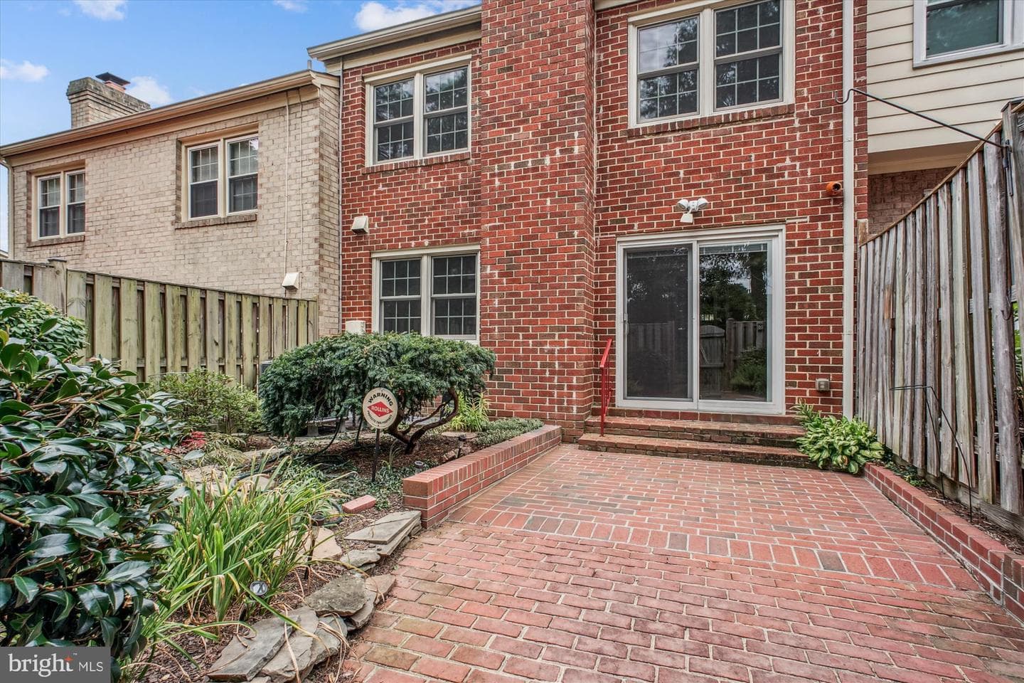 7492 Covent Wood Court photo 2