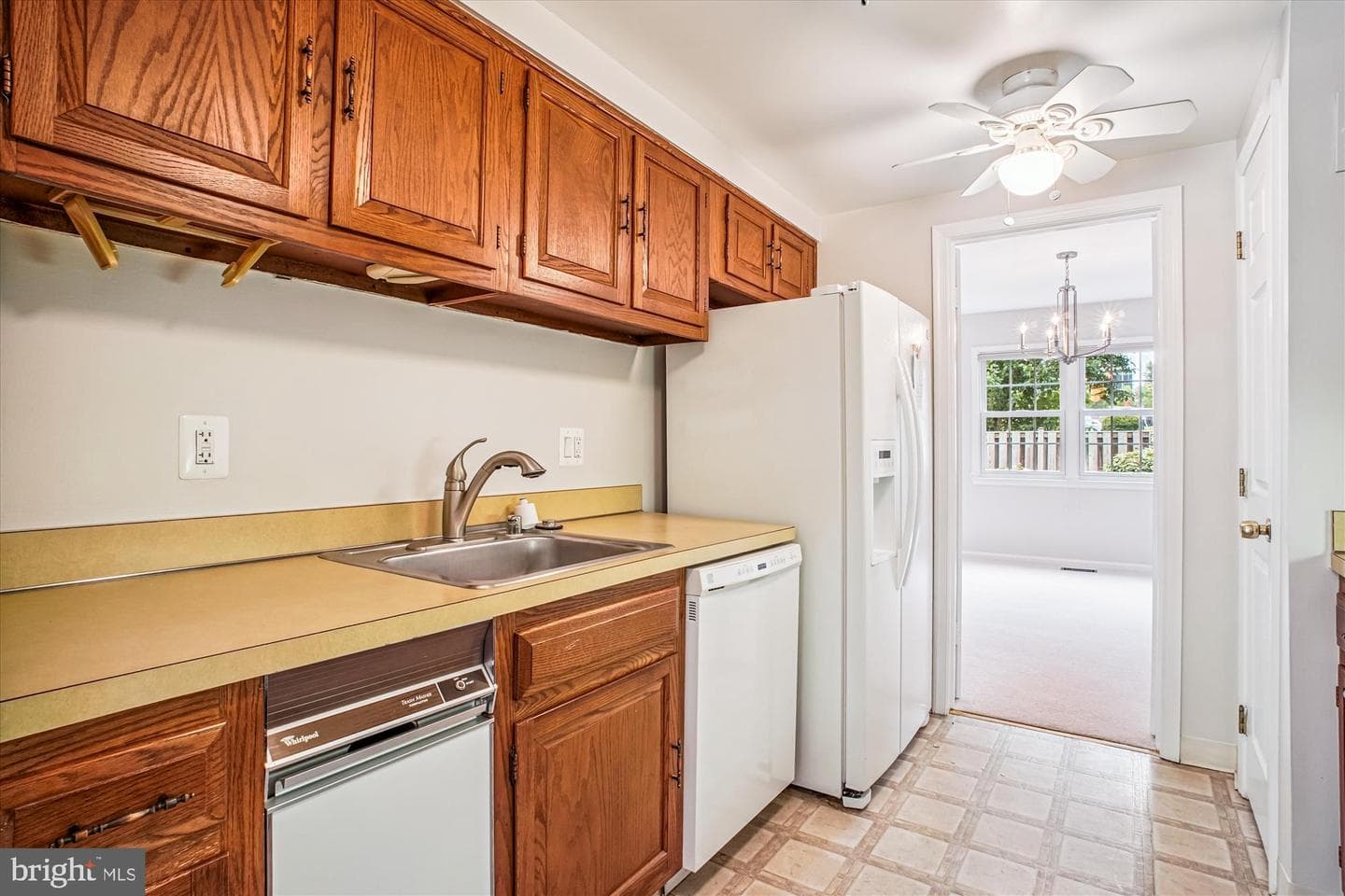 7492 Covent Wood Court photo 6