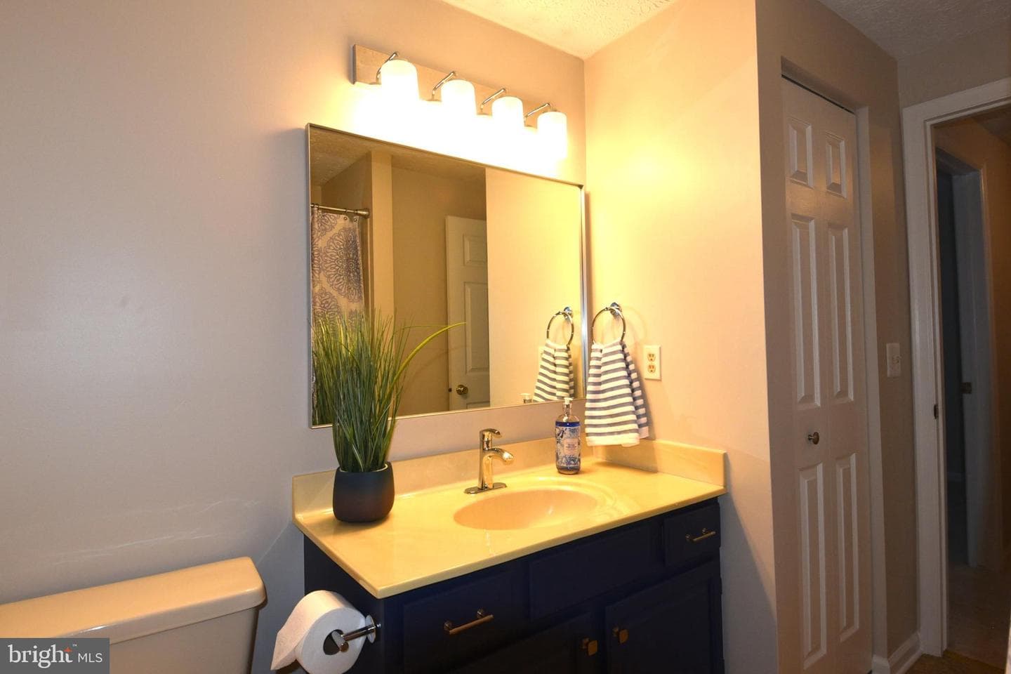 1118 Casper Drive photo 32