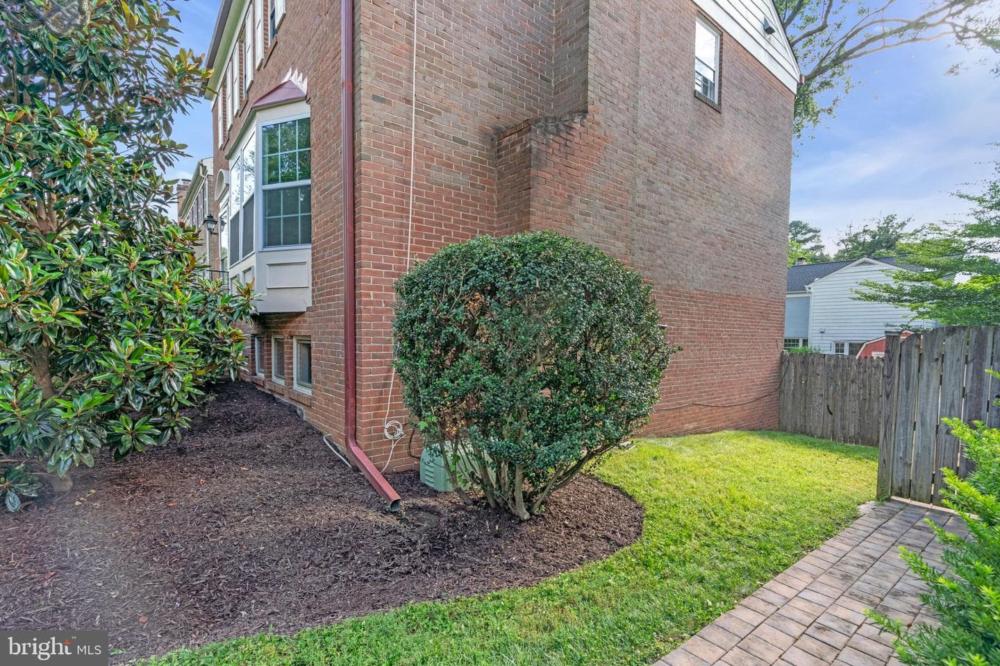 1218 Kensington Road photo 45