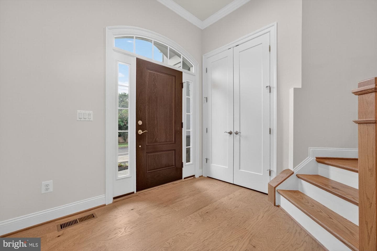 505 Hillcrest Drive SW photo 8