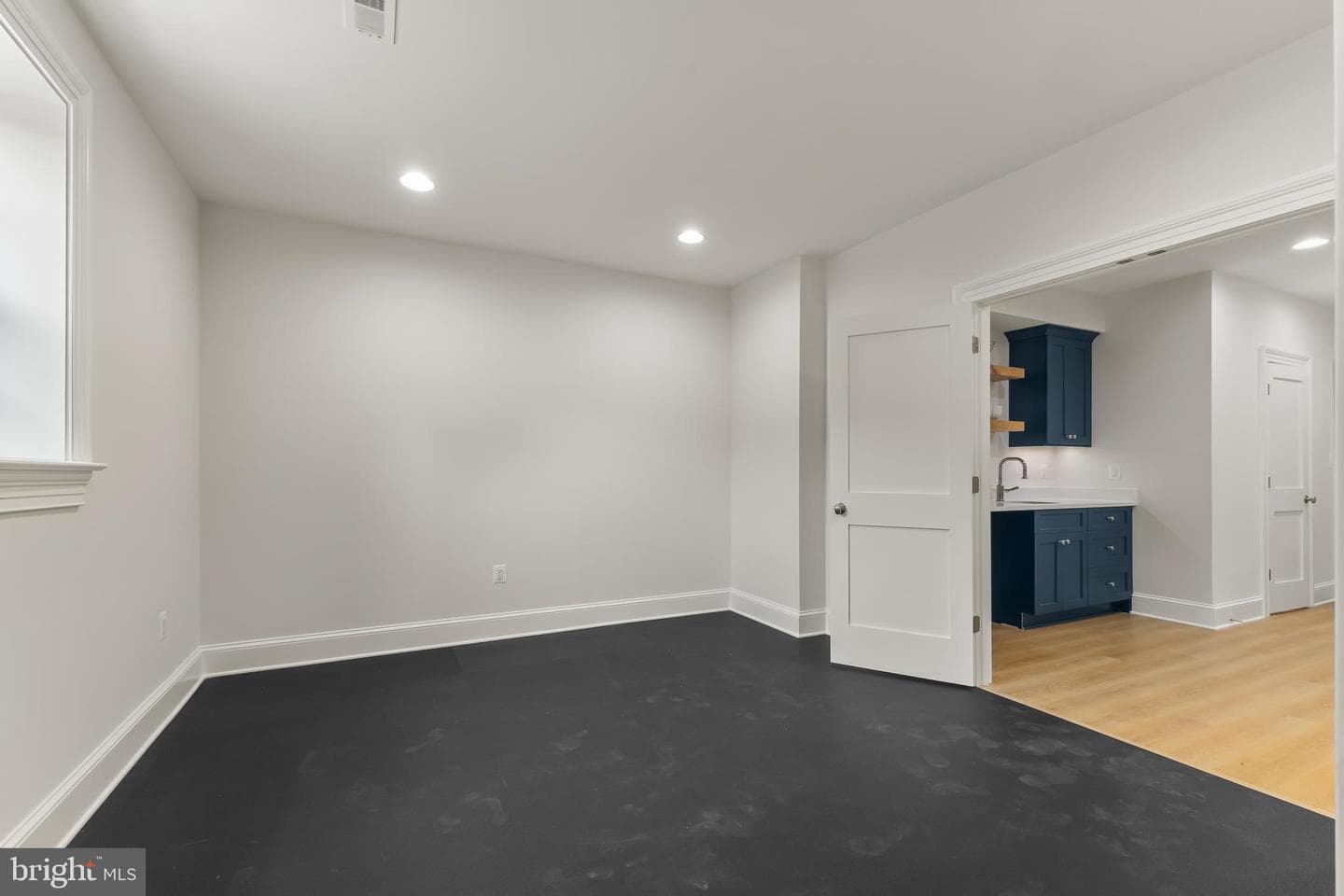 8628 Plymouth Road photo 47