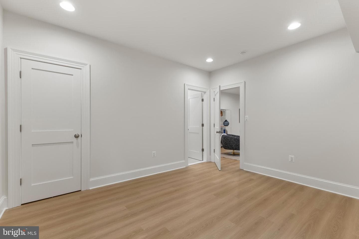 8628 Plymouth Road photo 48