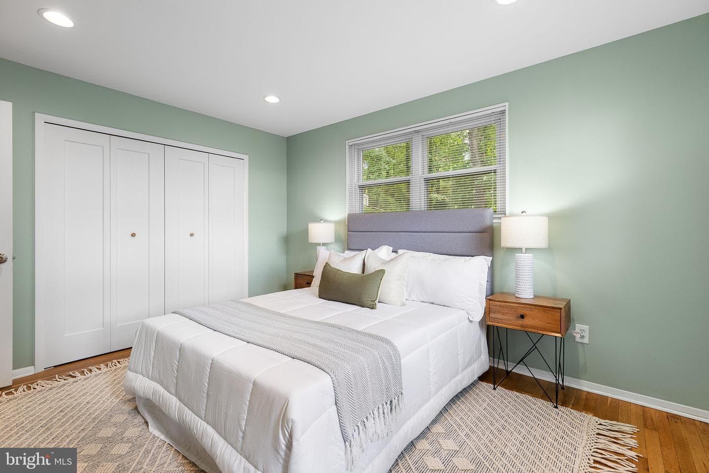 5608 Eton Court photo 27