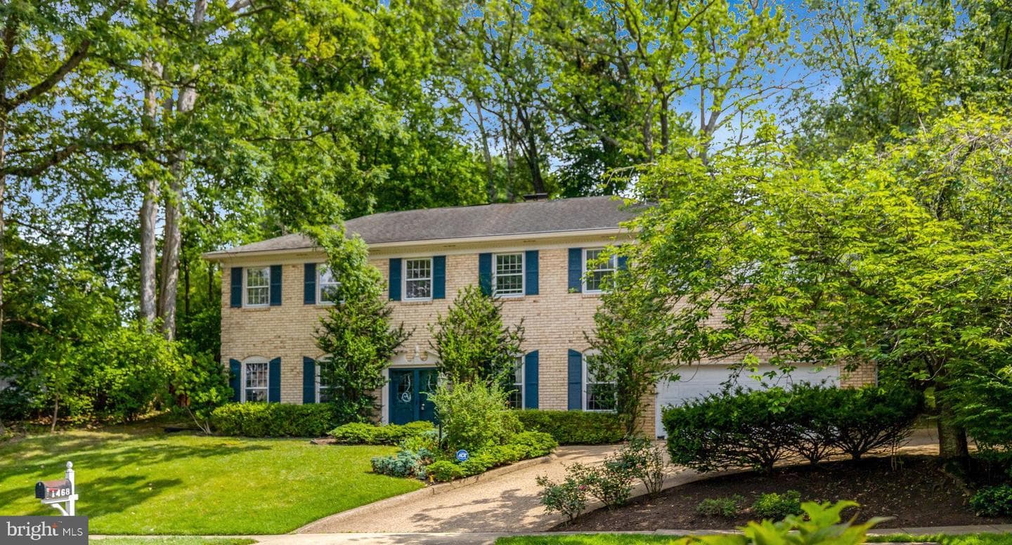 1468 Highwood Drive, Mclean