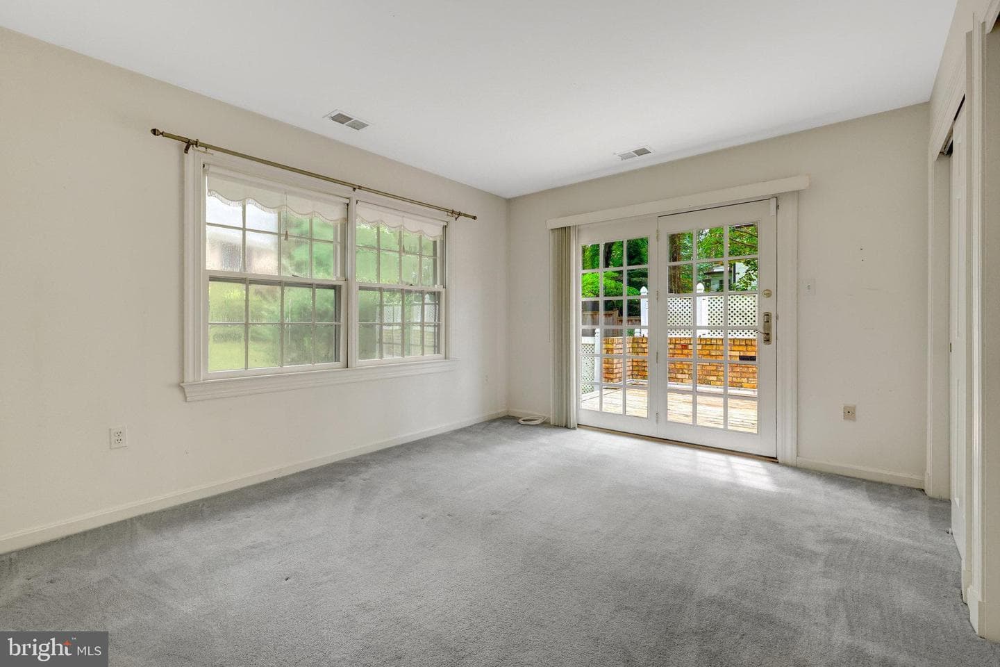 1468 Highwood Drive photo 37
