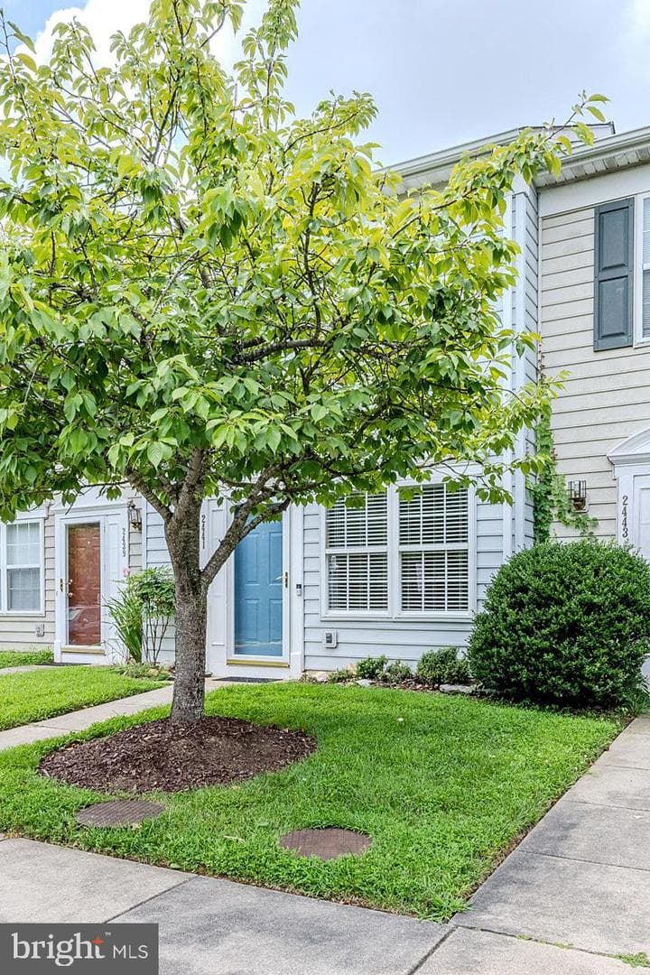 2441 Monroe Chase Court photo 4
