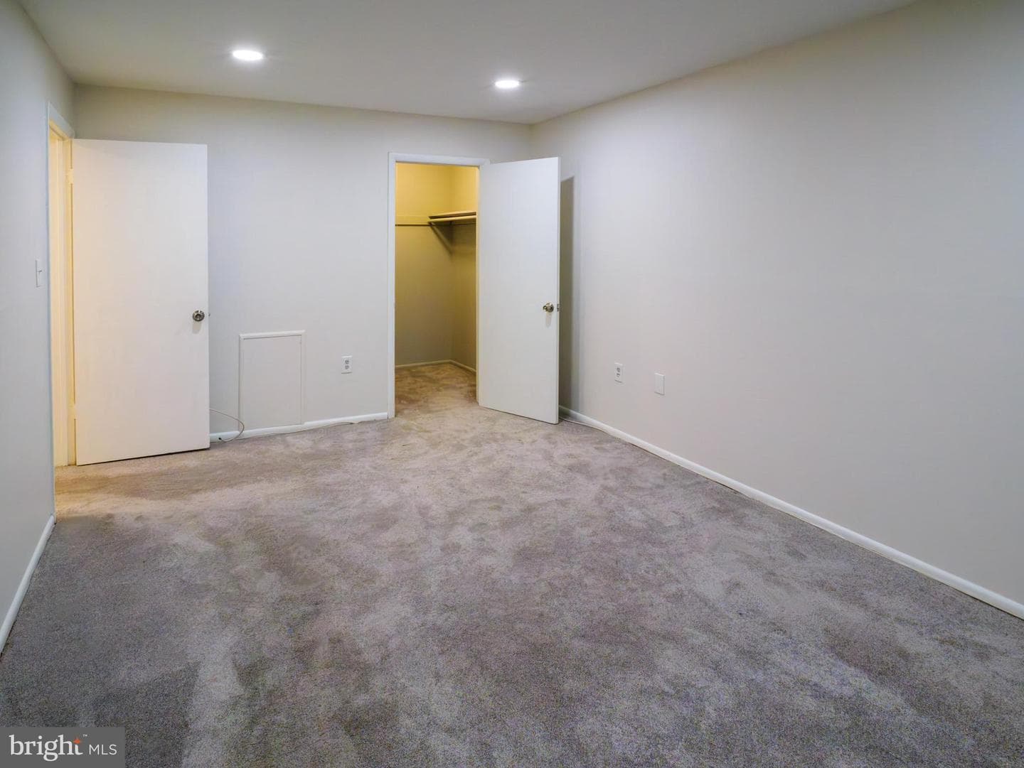 3376 Woodburn Road #24 photo 34