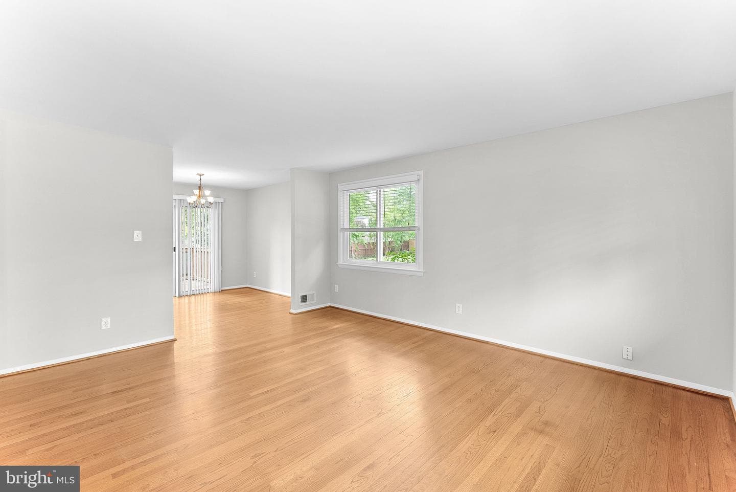 15020 Carlbern Drive photo 8