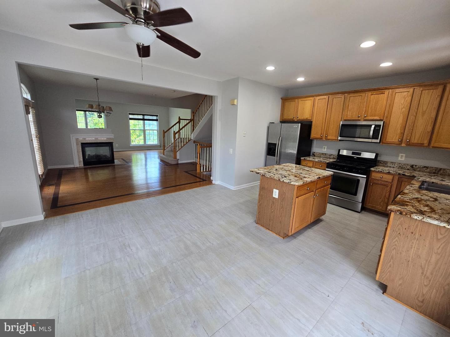 5019 Village Fountain Place photo 14