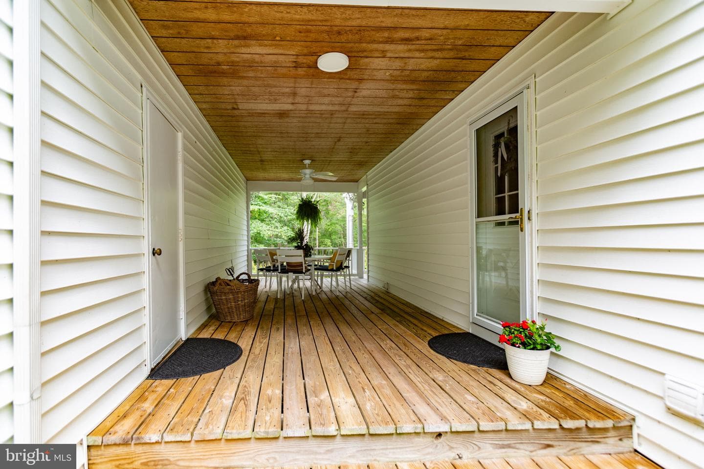 10201 Jaydee Boulevard photo 8