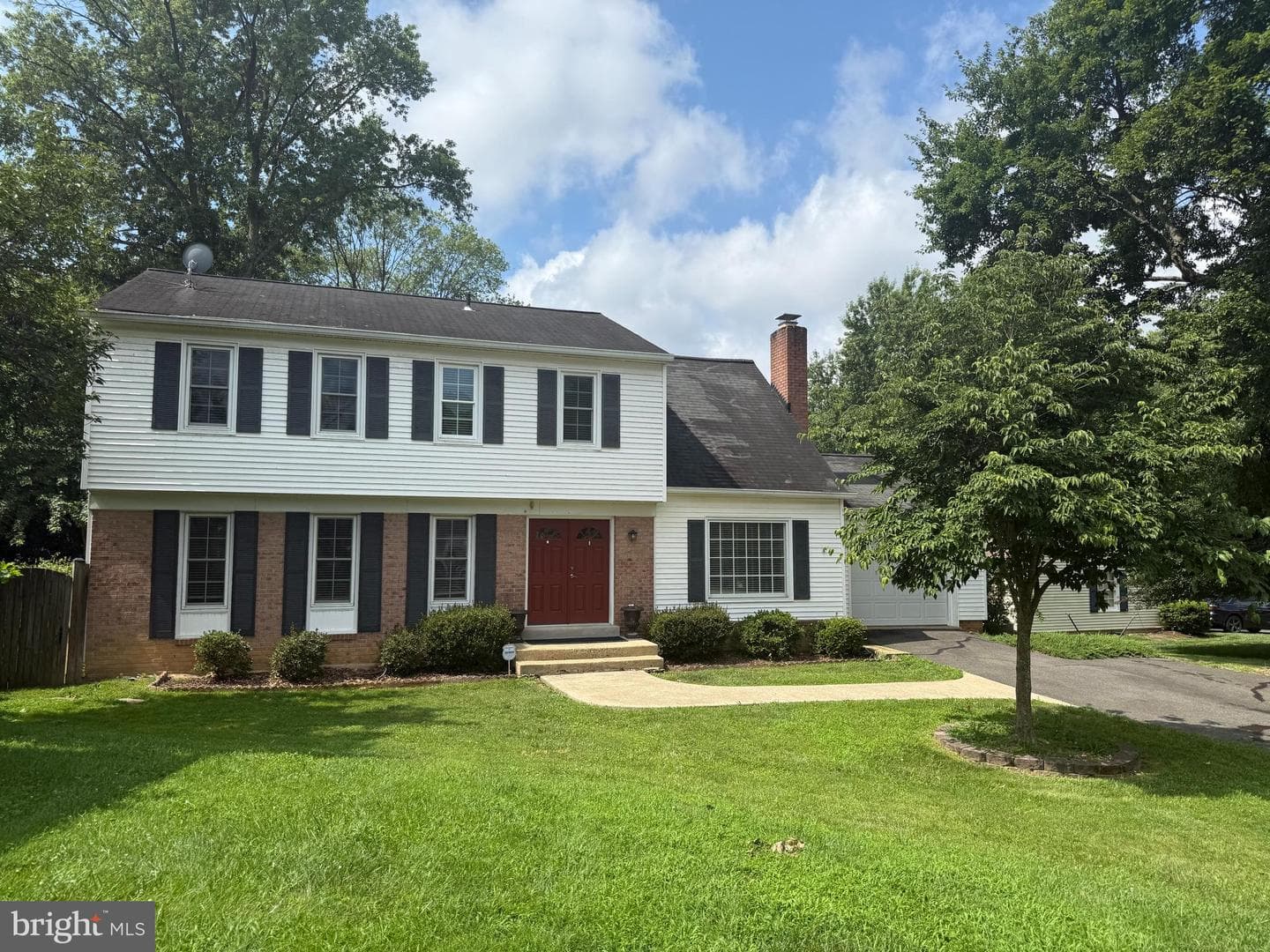 8003 Rivermont Court photo 2