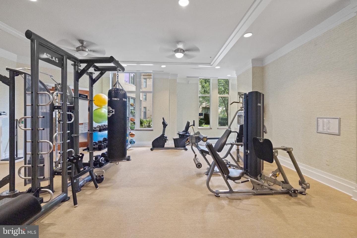 8220 Crestwood Heights Drive #213 photo 35