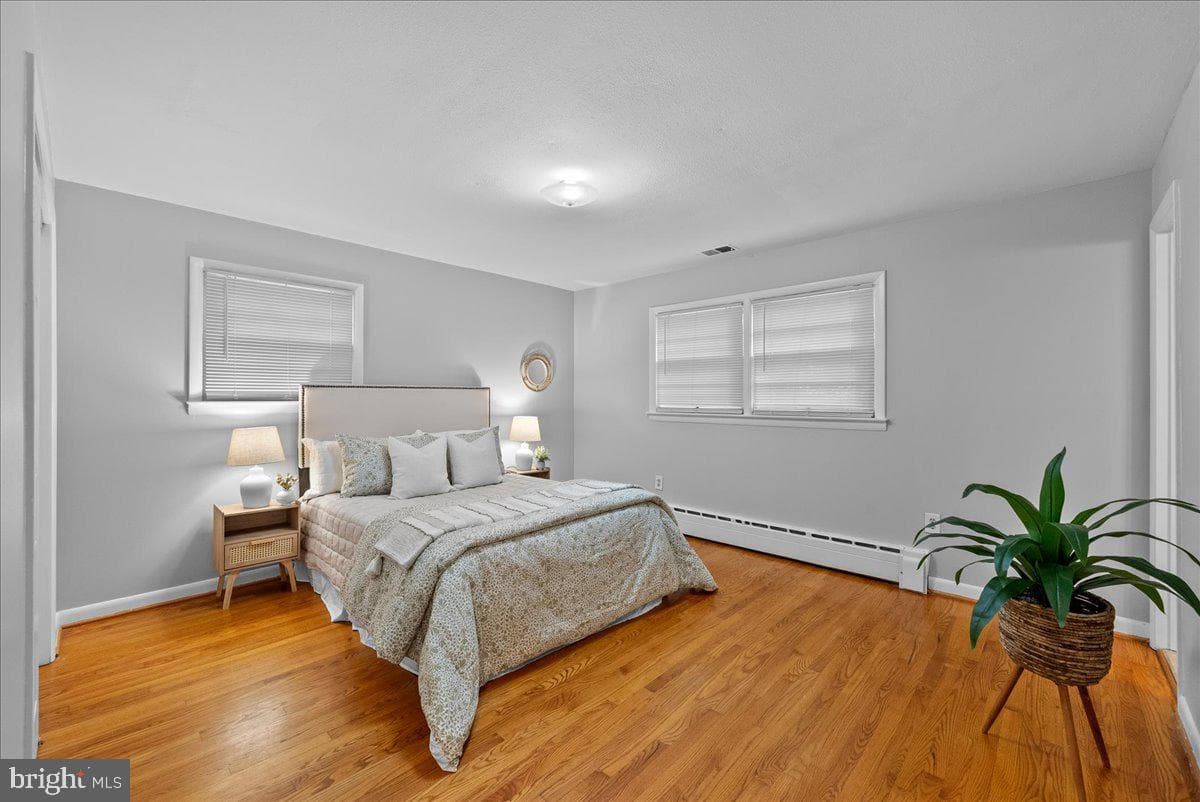 3035 Hazelton Street photo 17