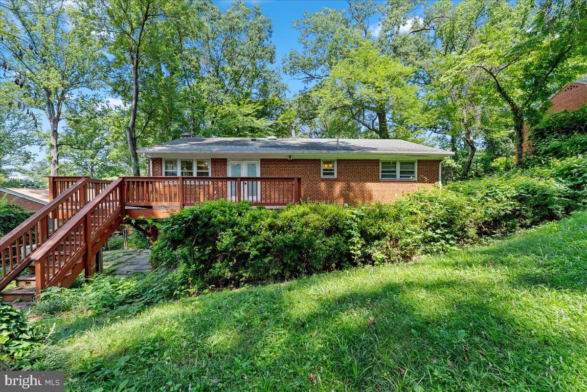 3035 Hazelton Street photo 32