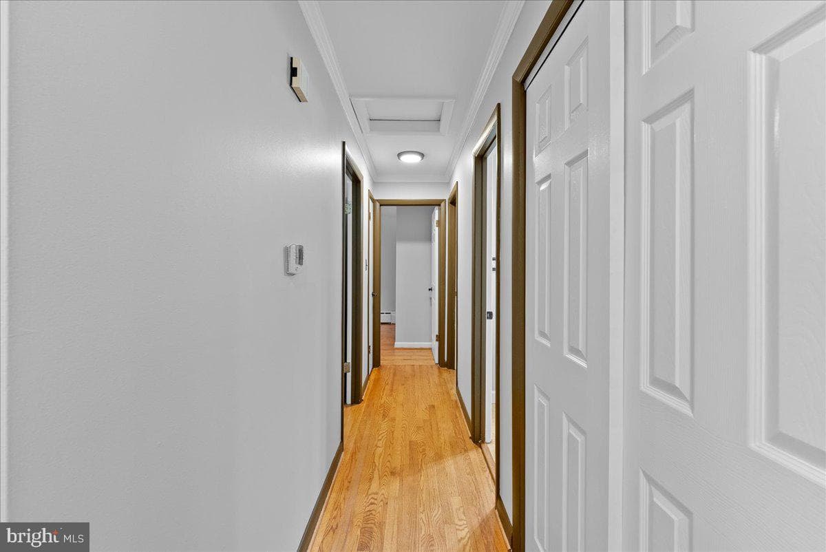 3035 Hazelton Street photo 9