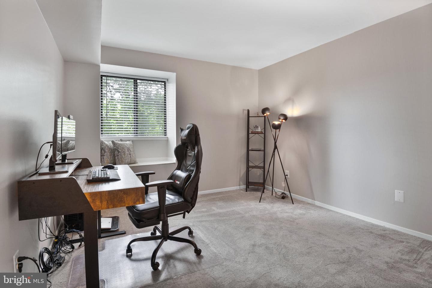 1646 Parkcrest Circle #1d/200 photo 12