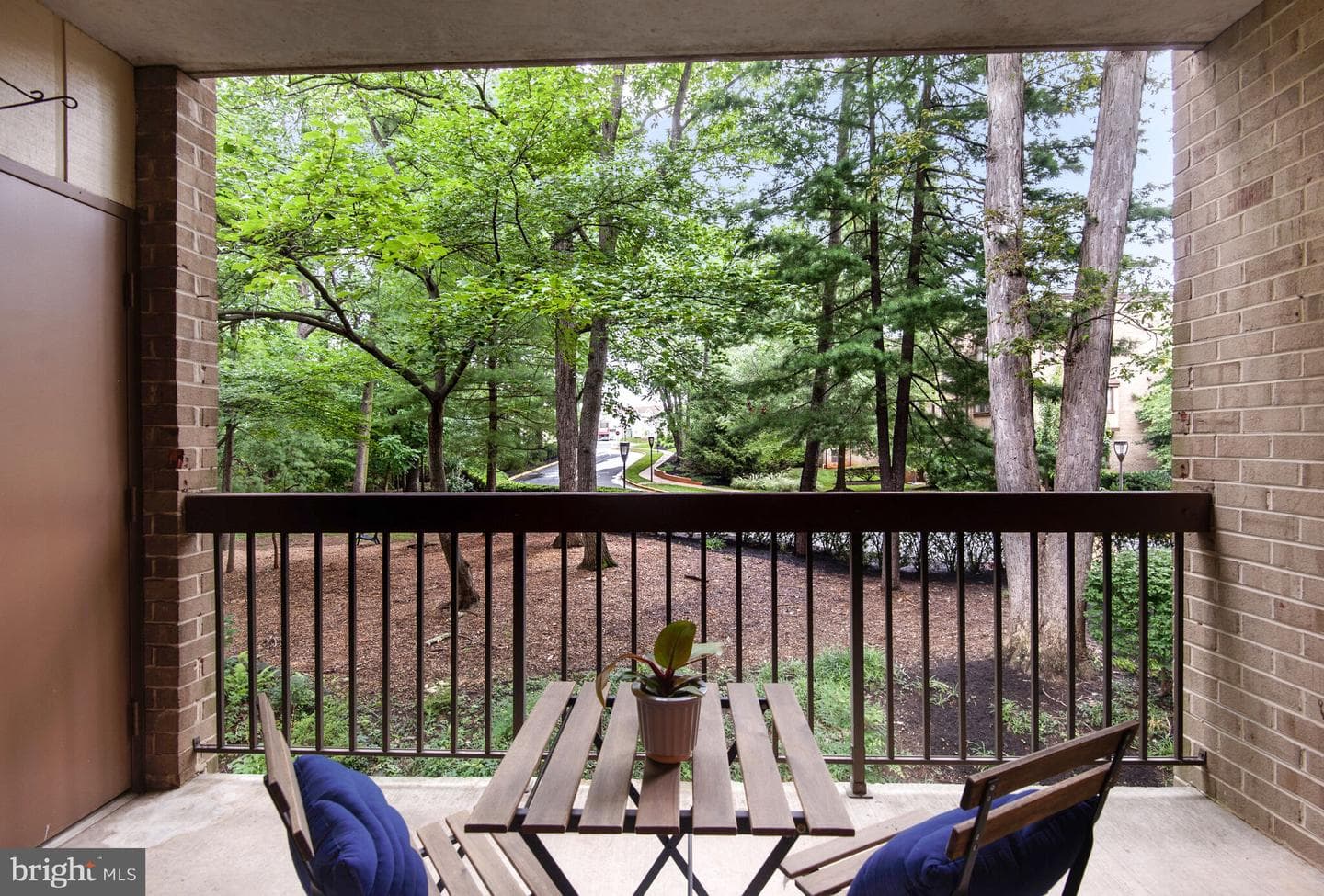1646 Parkcrest Circle #1d/200 photo 14