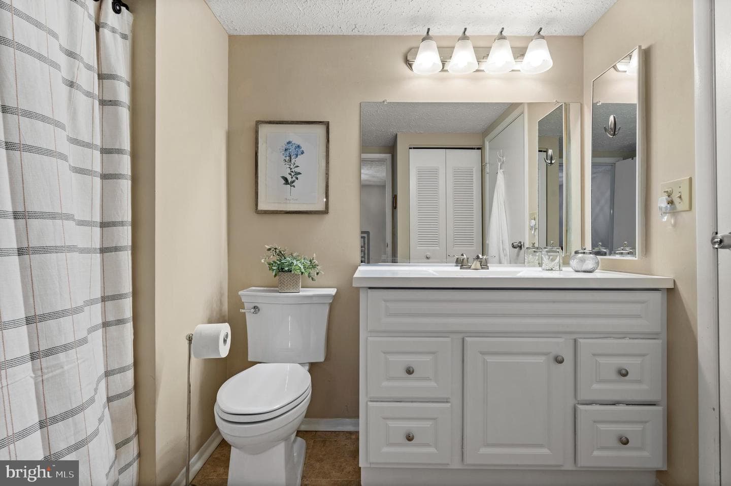 9032 Golden Leaf Court photo 20
