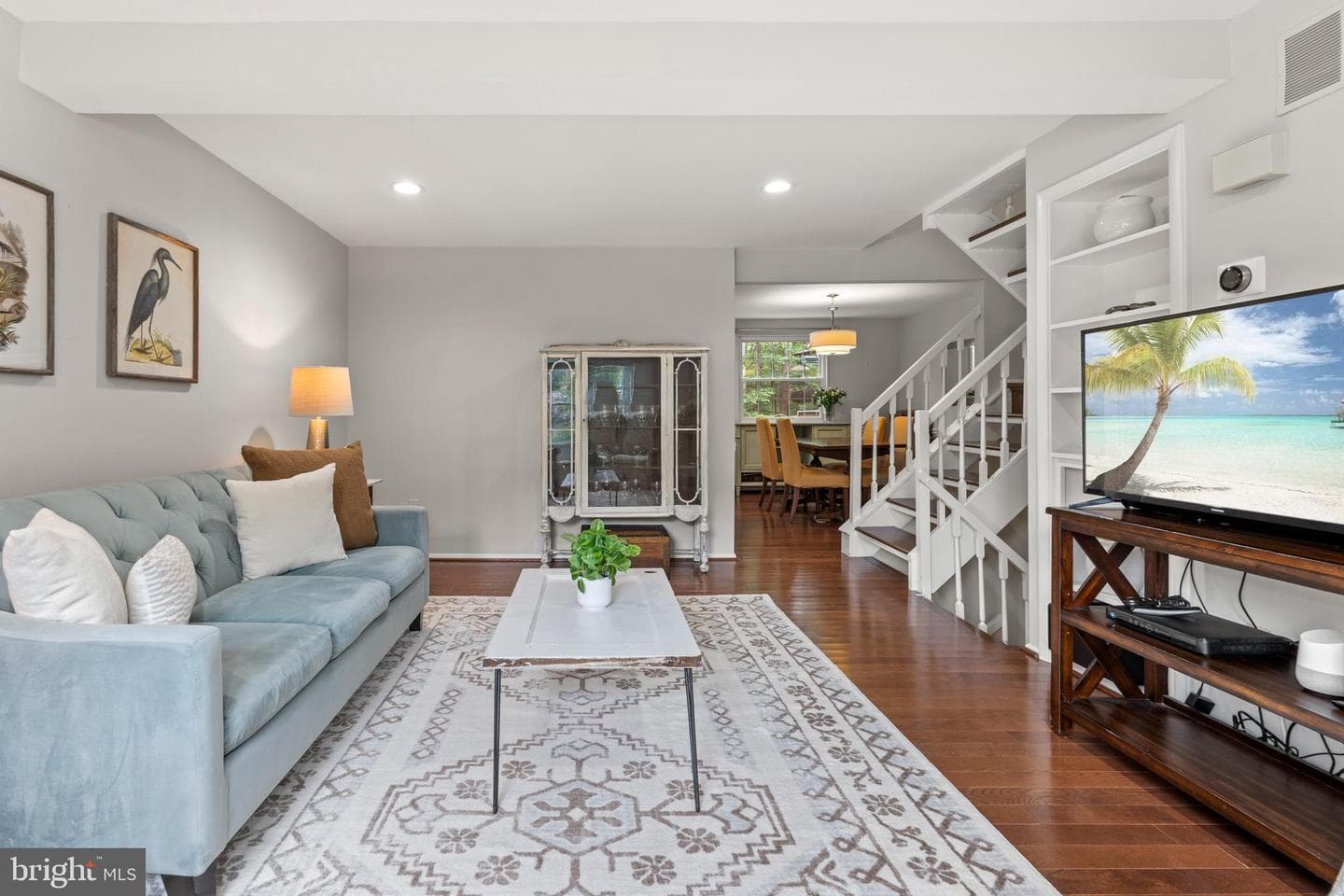 9032 Golden Leaf Court photo 7