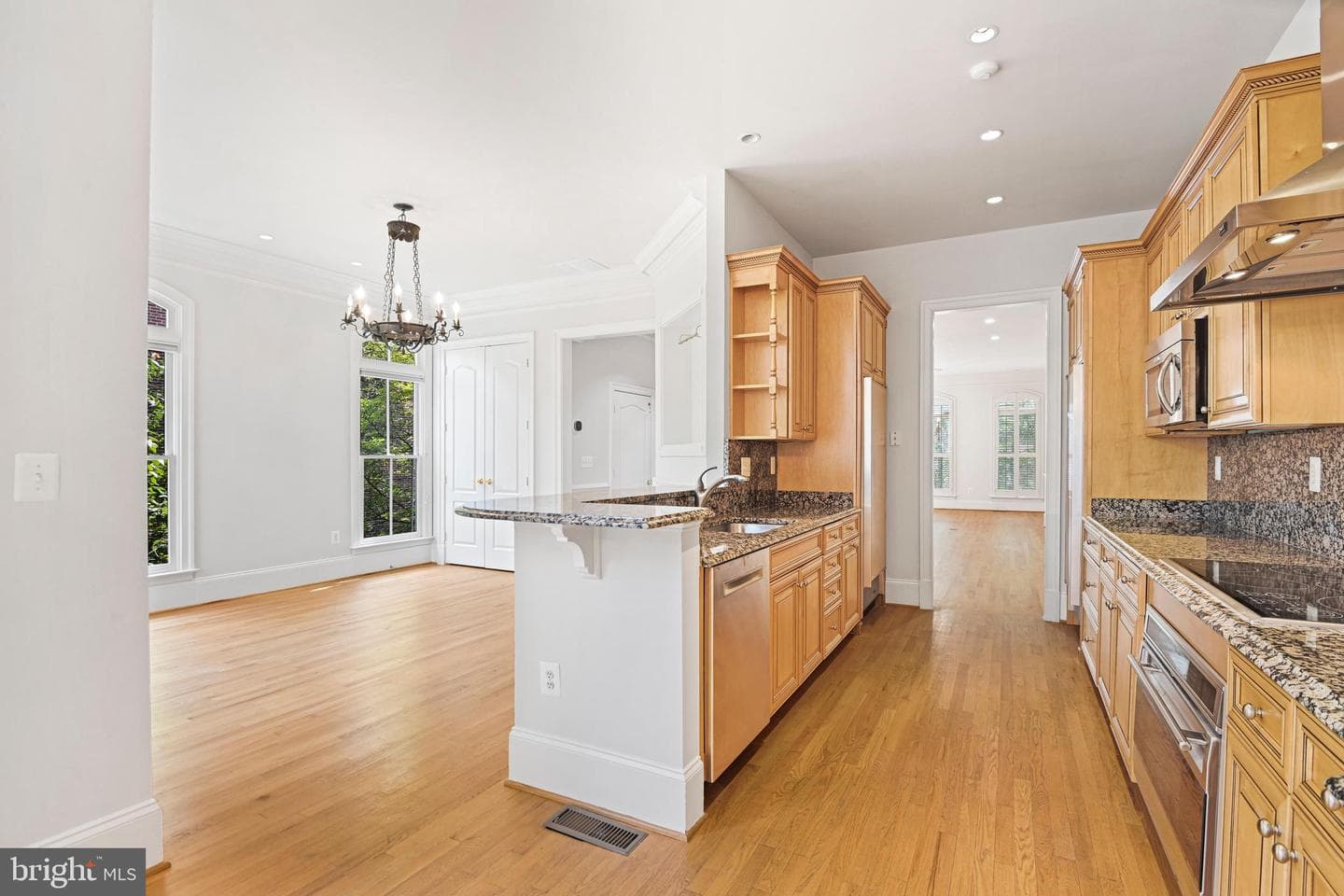 1410 Harvest Crossing Drive photo 17