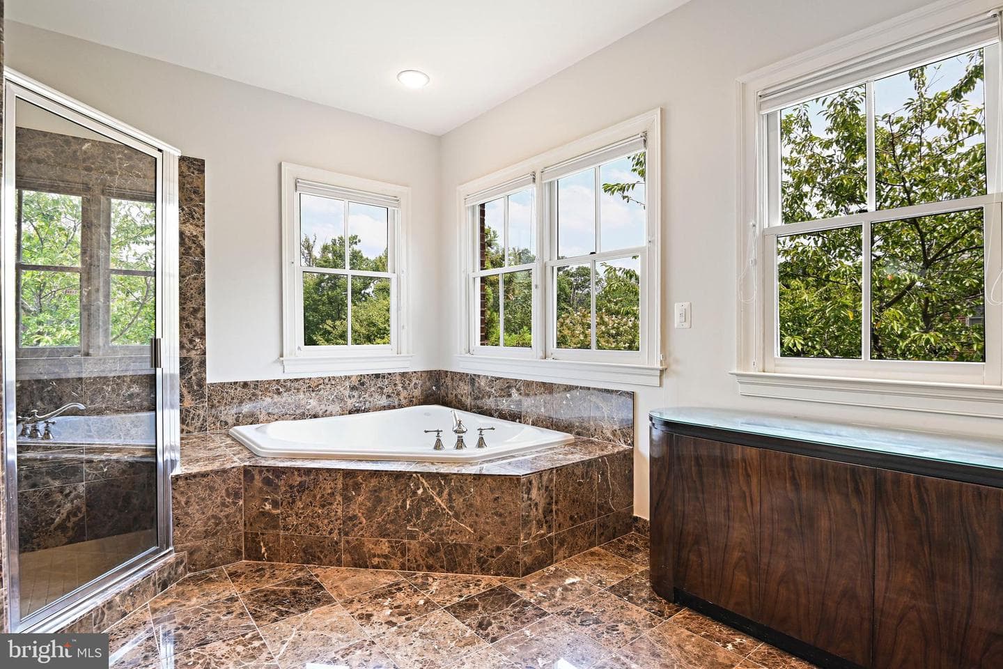 1410 Harvest Crossing Drive photo 34