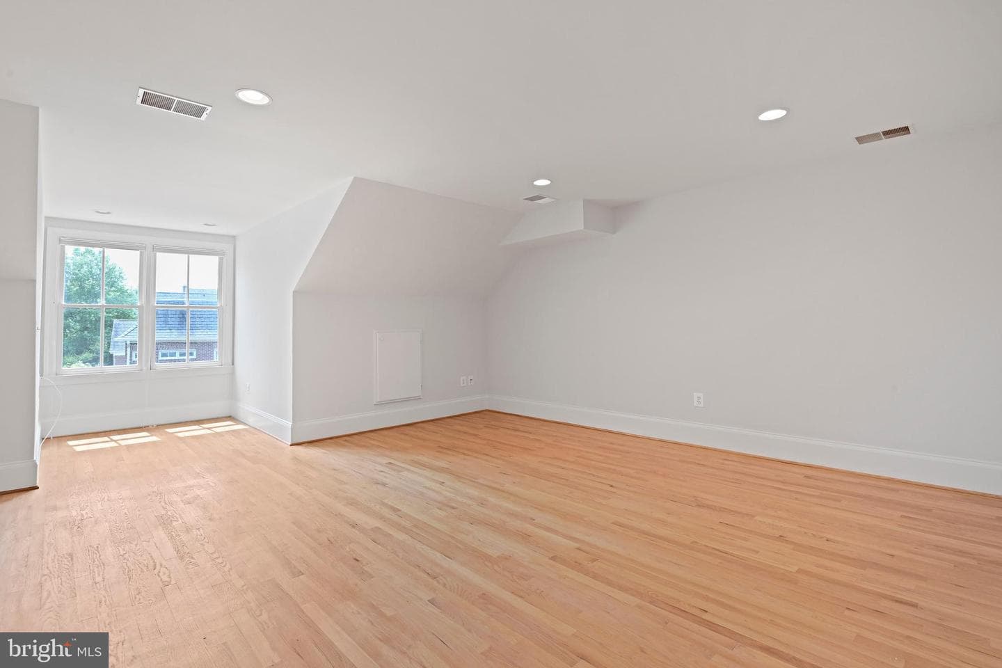 1410 Harvest Crossing Drive photo 43