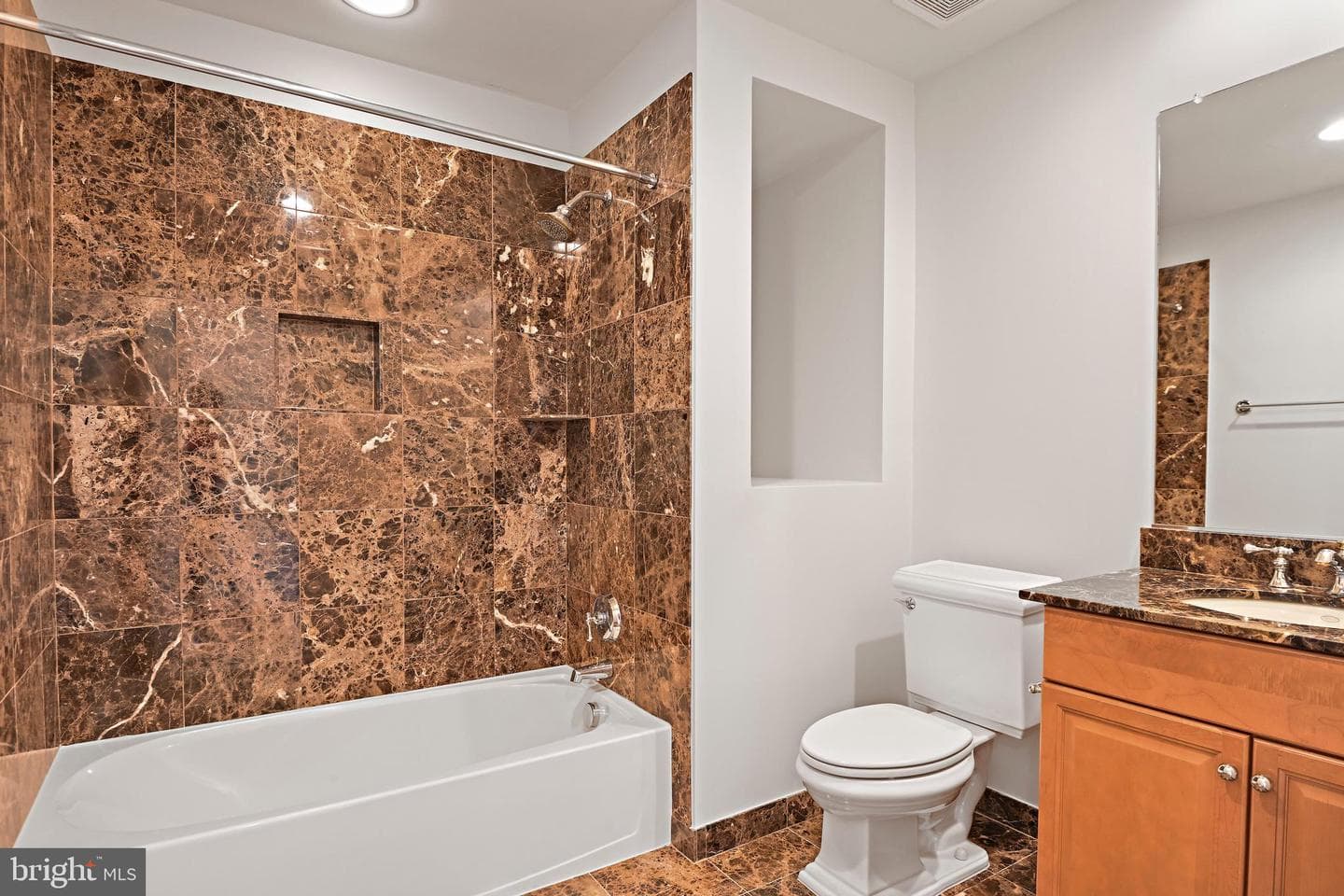 1410 Harvest Crossing Drive photo 46