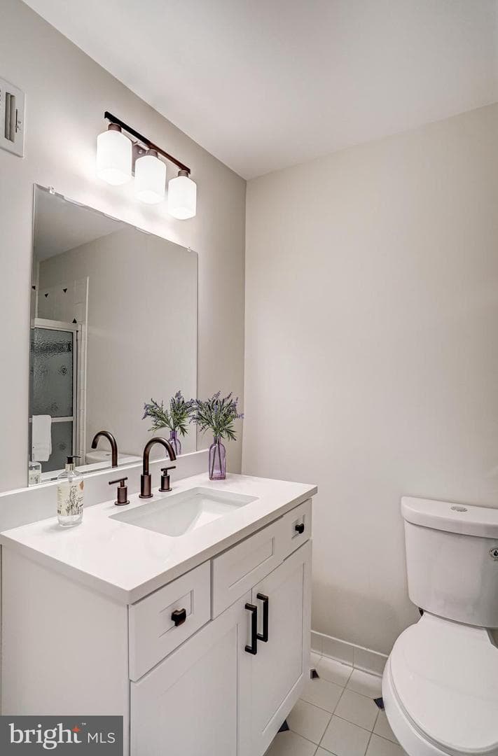 2349 Horseferry Court photo 36