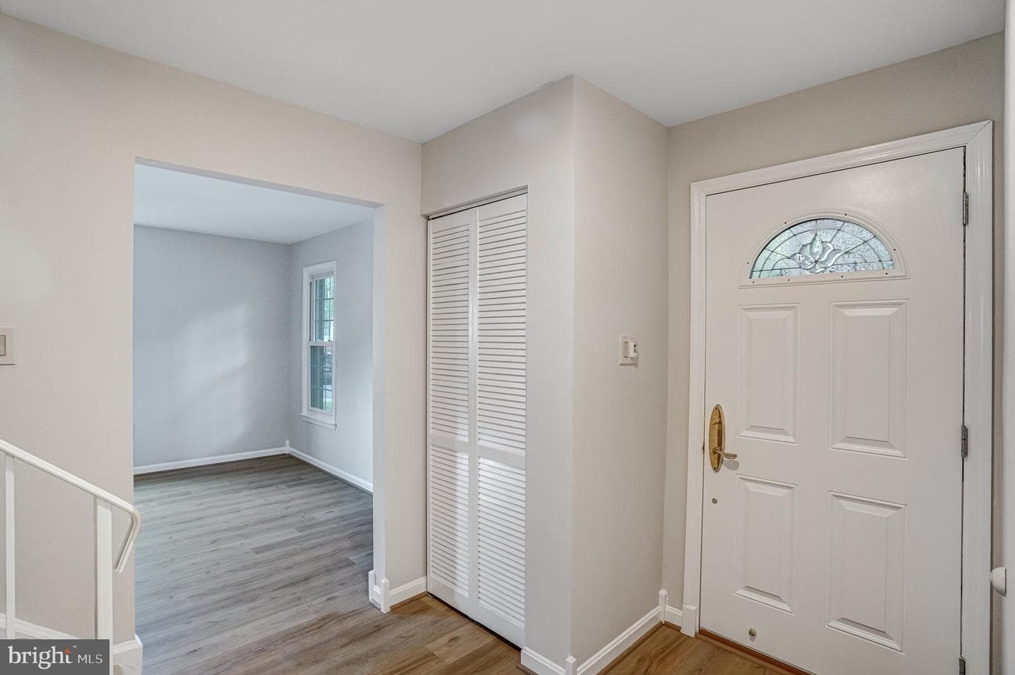 2349 Horseferry Court photo 6