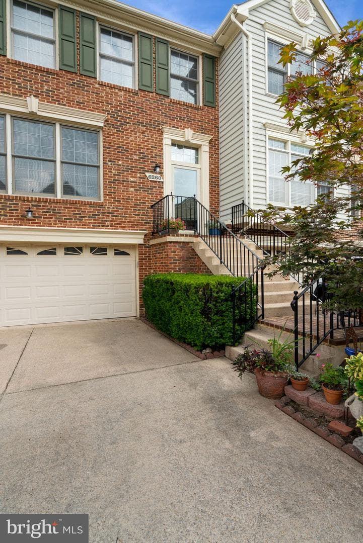 6260 Harbin Drive photo 2