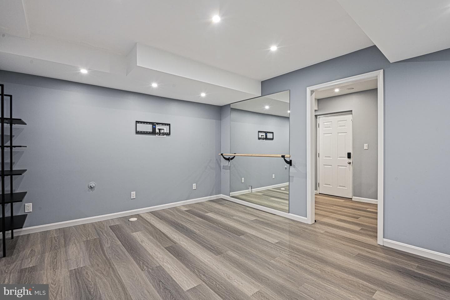 9810 Spring Ridge Lane photo 44