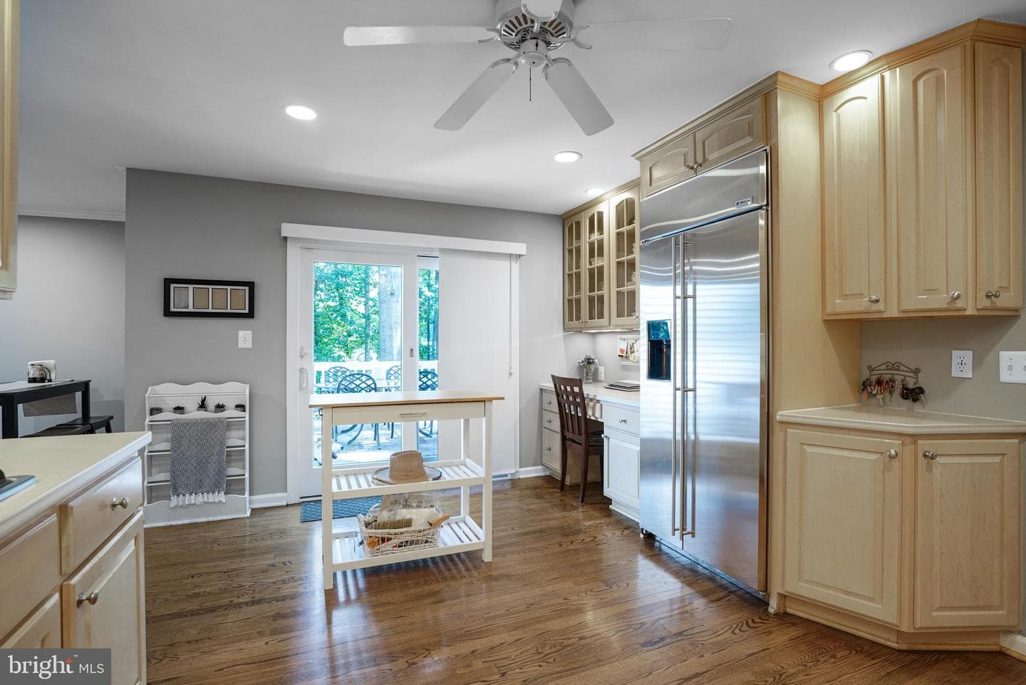10808 Midsummer Drive photo 10