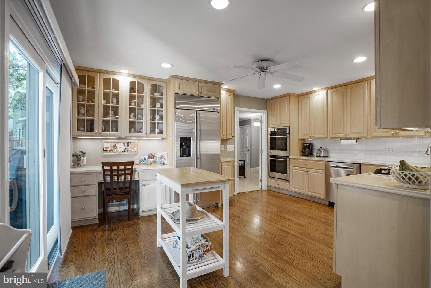 10808 Midsummer Drive photo 11