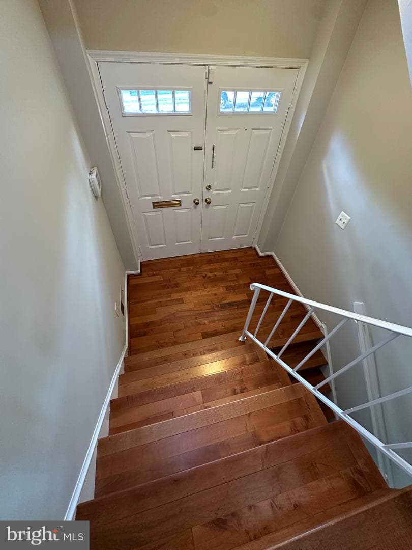 8120 Sleepy View Lane photo 14