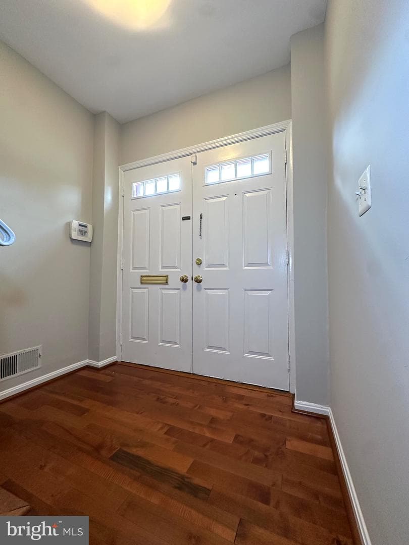 8120 Sleepy View Lane photo 15