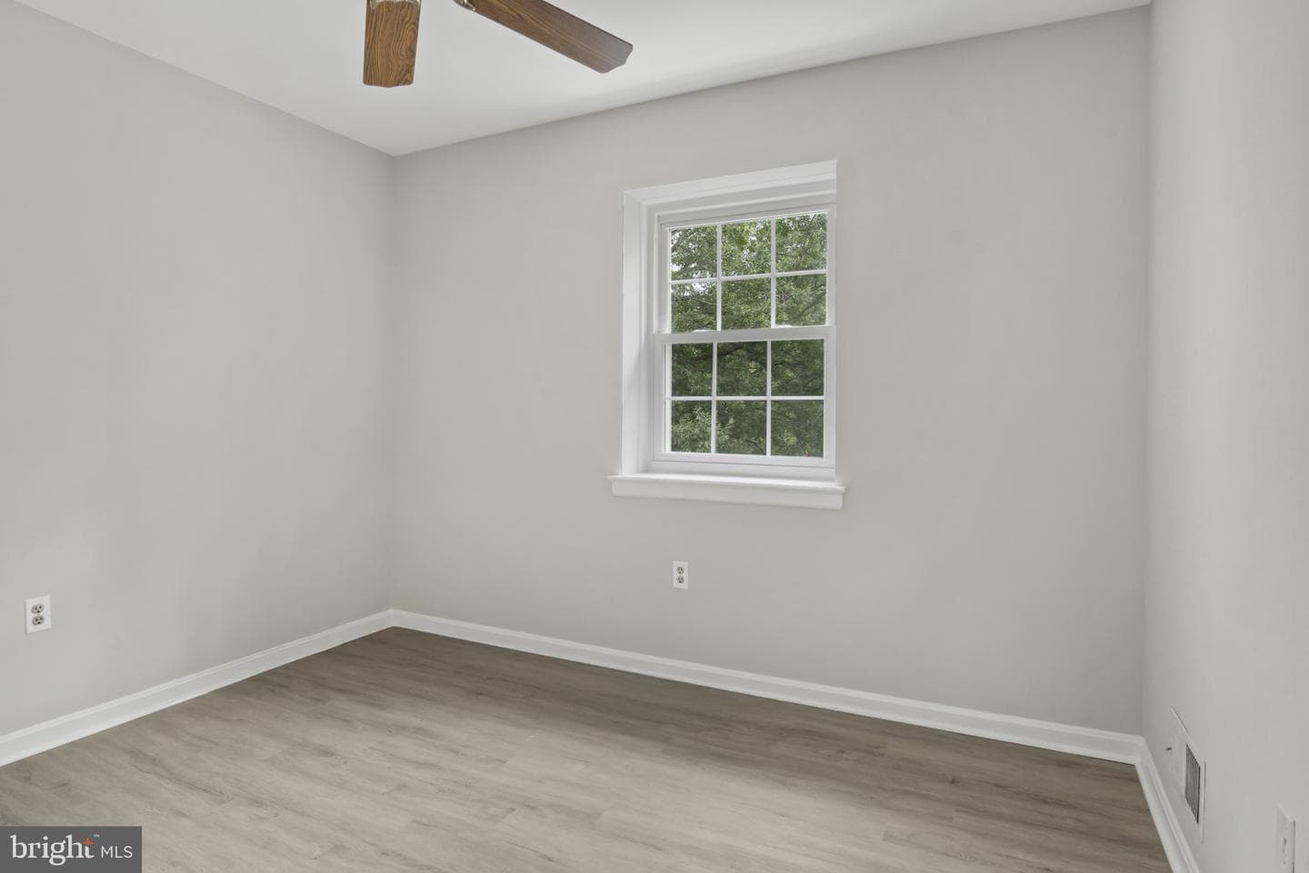 8120 Sleepy View Lane photo 24