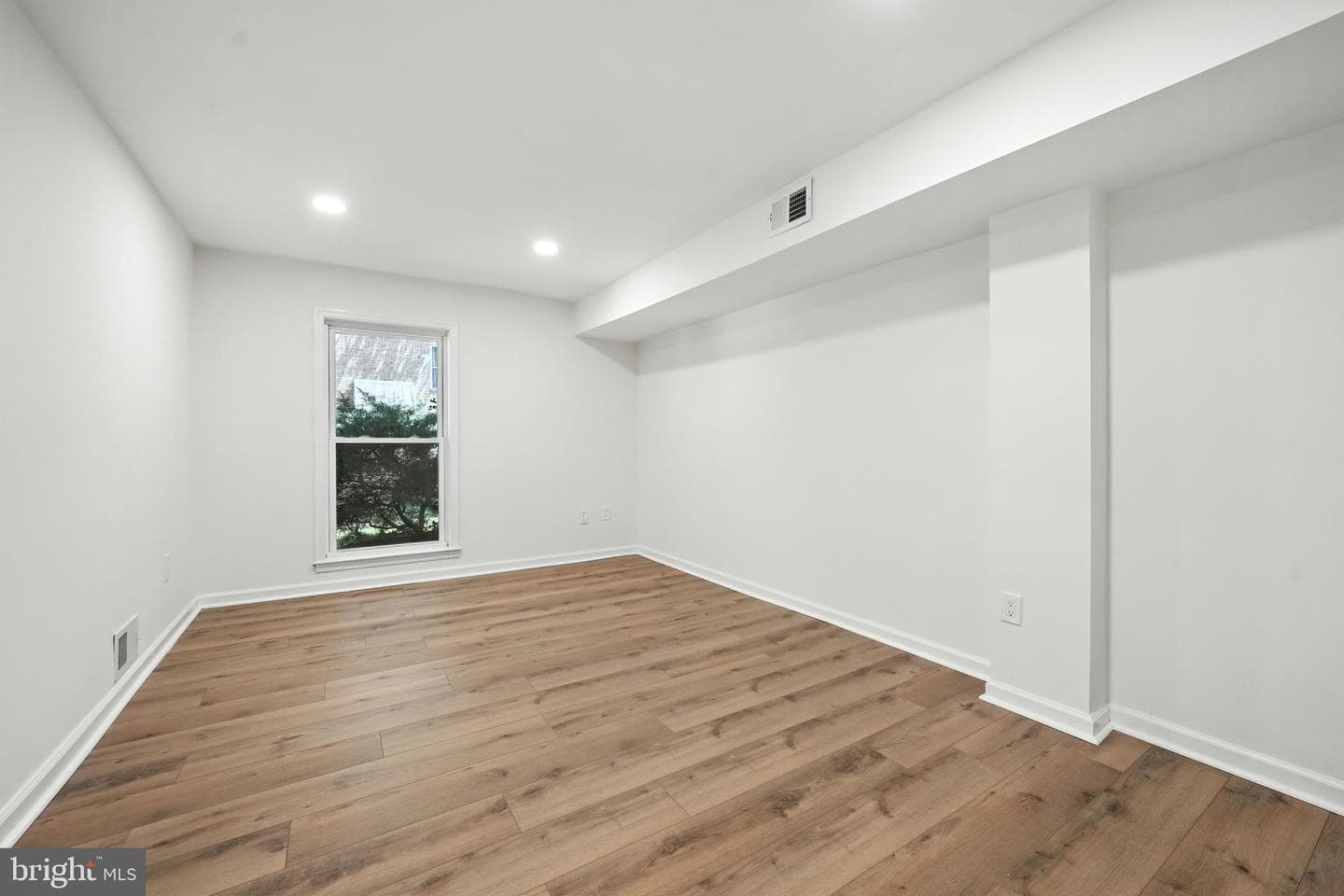 3814 Persimmon Circle photo 17