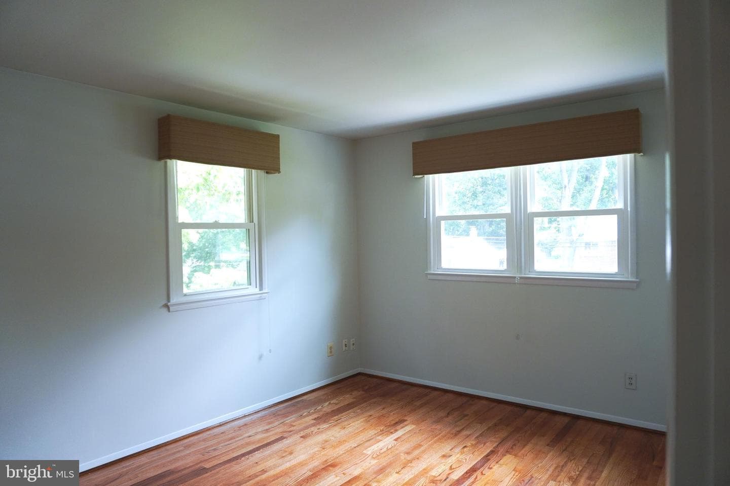 7425 Flora Street photo 13