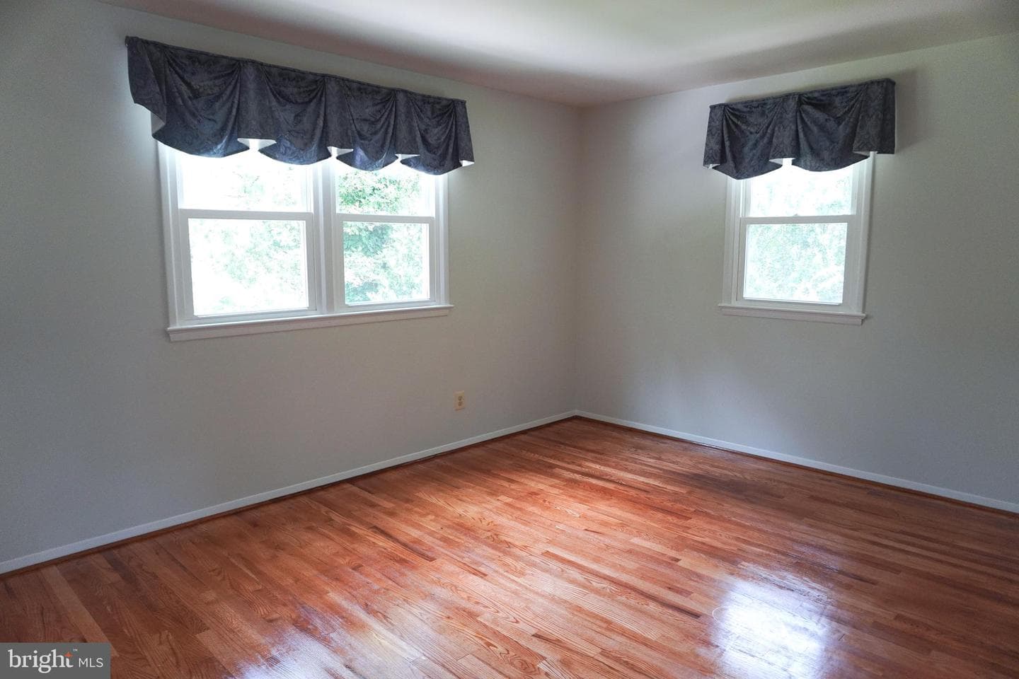 7425 Flora Street photo 15