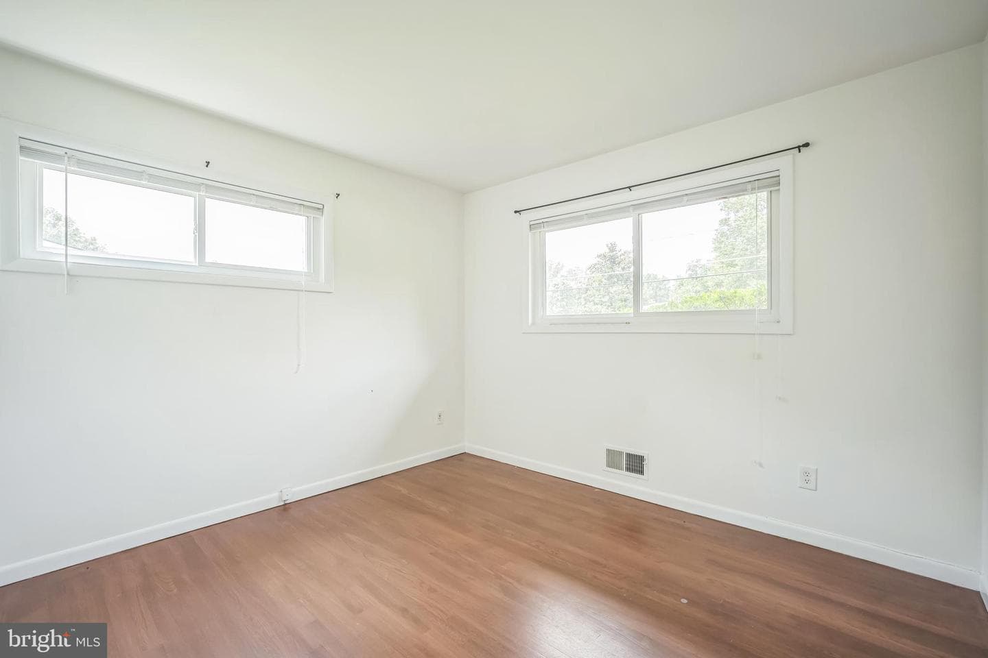 8801 Gateshead Road photo 20